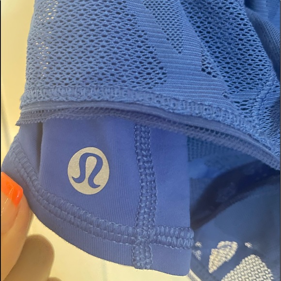 THE CUTEST LULULEMON SHORTS!! - Picture 3 of 3